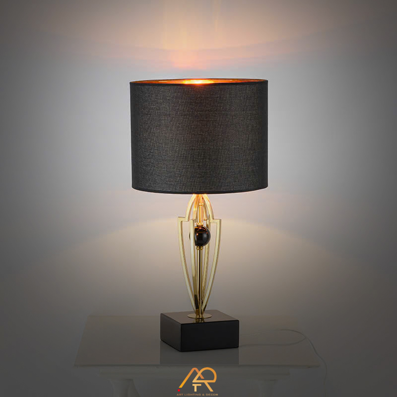 Đèn Bàn Trang Trí Luxury Gold ART-2028