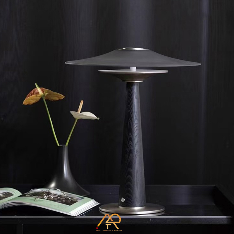 Đèn bàn chao thủy tinh phong cách bắc âu ART-2017