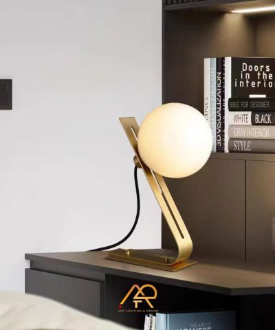 Đèn để bàn Bắc Âu  ART2001