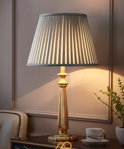 Đèn để bàn thân đồng cao cấp ART-2008