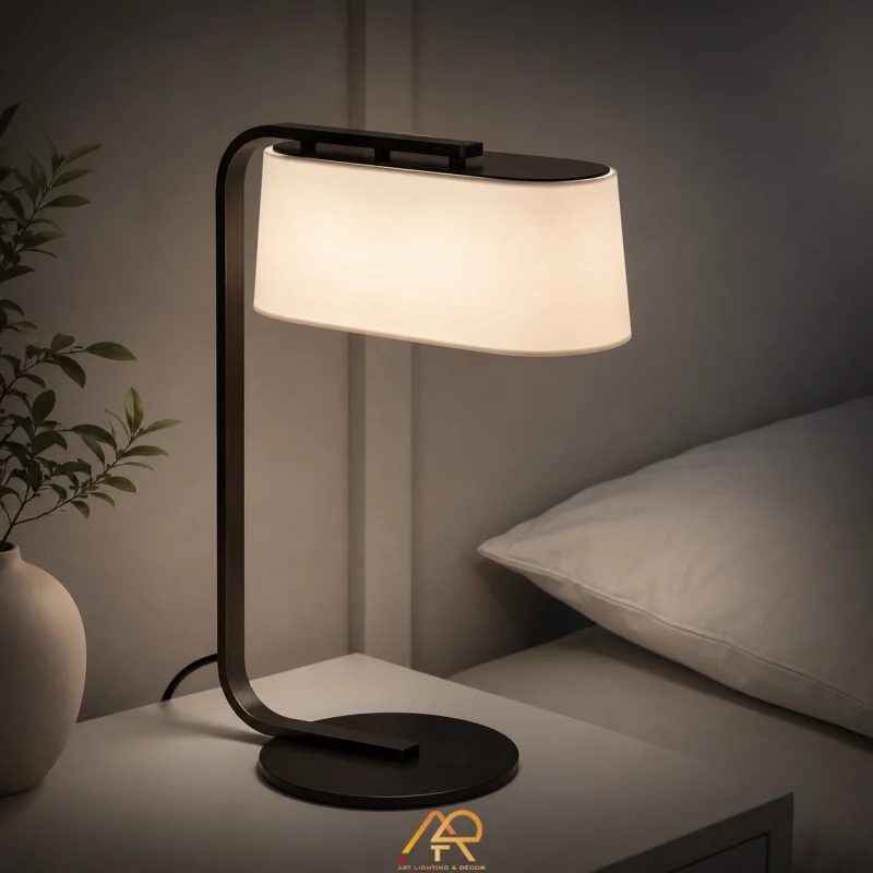 Top 10 Mẫu Đèn Bàn Mới Nhất Cho Khách Sạn Cao Cấp Tại ART Lighting - Ảnh 5 Đèn Bàn Khung Kim Loại Uốn Cong Cao Cấp ART-2102