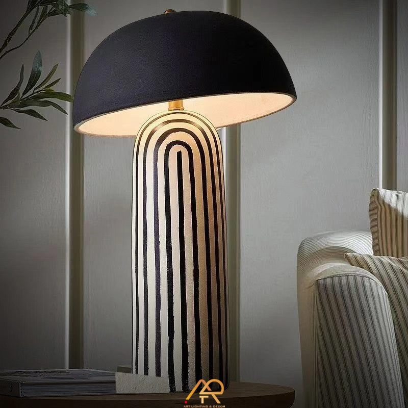 Đèn Bàn Gốm Sứ Cao Cấp Họa Tiết Sọc Đen Trắng ART-2108 - Ảnh 2